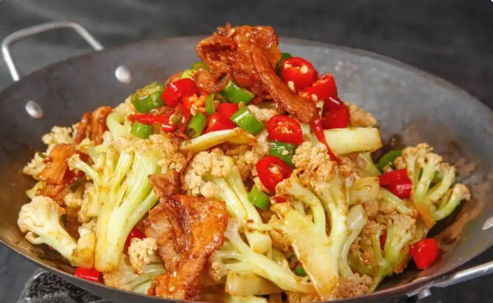 减肥大业中有此类"素菜",将是毁你大业的绊脚石 警惕这6类素菜重油高热量 减肥大业中有此类"素菜",将是毁你大业的绊脚石 警惕这6类素菜重油高热量